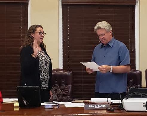 Arguellez, Mattox sworn in at council meeting