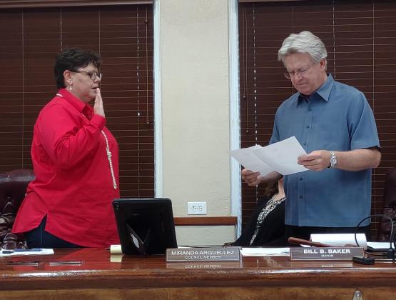 Arguellez, Mattox sworn in at council meeting