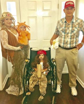 The Hobbs Family as the cast of Forrest Gump.